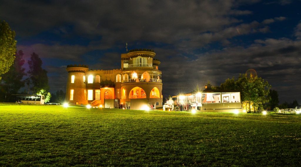 Tafaria Castle & Country Lodge